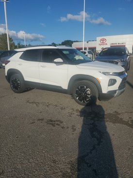 Used 2023 Chevrolet TrailBlazer LT w/ Convenience Package image 6