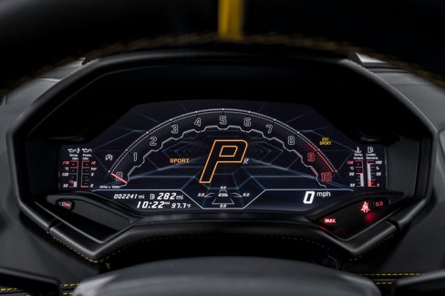 Used 2023 Lamborghini Huracan Tecnica image 16