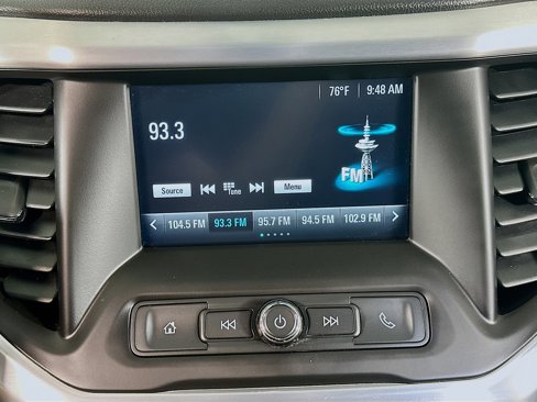 Used 2017 GMC Acadia SLE image 23
