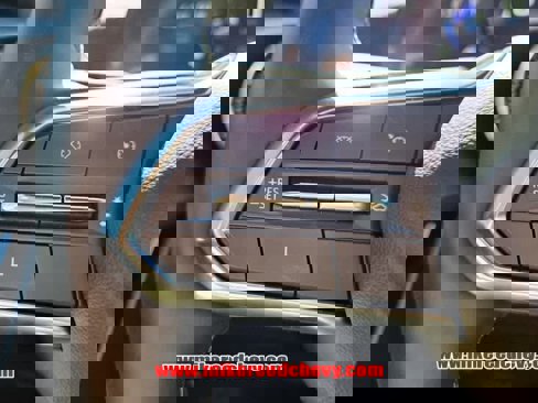 New 2025 Chevrolet Equinox LT image 22