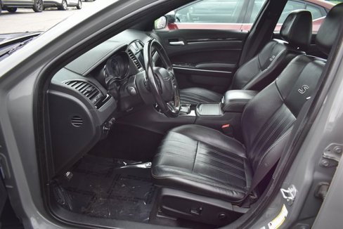 Used 2017 Chrysler 300 S w/ 300S Premium Group image 7