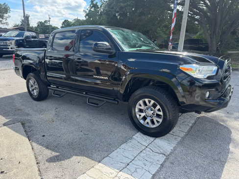 Used 2017 Toyota Tacoma SR5 image 3