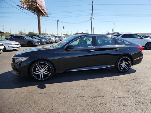 Used 2022 Honda Accord Touring image 2