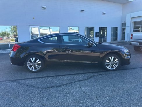 Used 2012 Honda Accord EX image 2