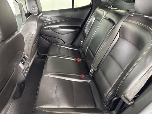 Used 2018 Chevrolet Equinox Premier image 30