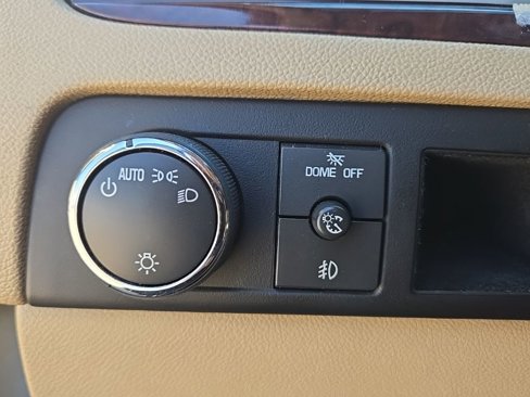 Used 2012 Cadillac Escalade ESV Luxury image 20