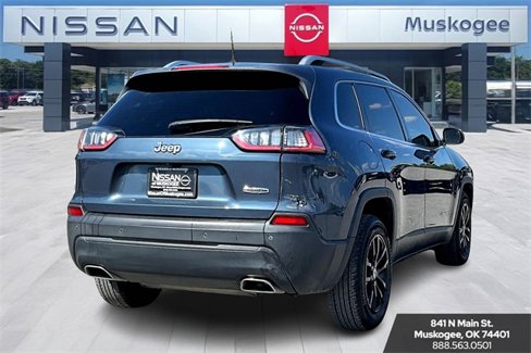 Used 2019 Jeep Cherokee Latitude Plus w/ Comfort/Convenience Group image 5