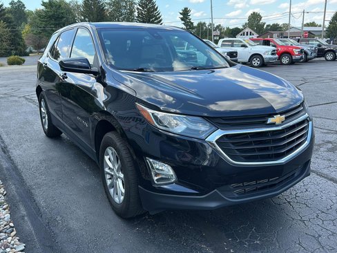 Used 2020 Chevrolet Equinox LT w/ Driver Convenience Package image 3