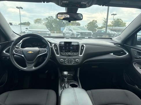 Used 2022 Chevrolet Malibu LT image 13