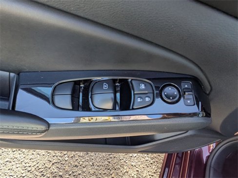 Used 2023 Nissan Altima 2.5 SV image 17