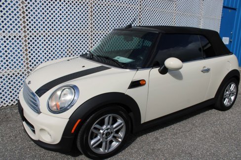 Used 2015 MINI Cooper Convertible image 6