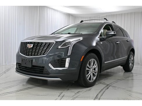 Used 2022 Cadillac XT5 Premium Luxury w/ Technology Package image 4