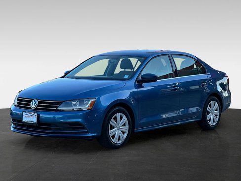 Used 2017 Volkswagen Jetta S image 3