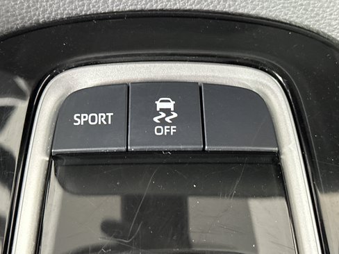 Used 2022 Toyota Corolla SE image 23