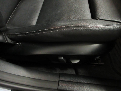 Used 2011 BMW 335i xDrive Sedan image 35