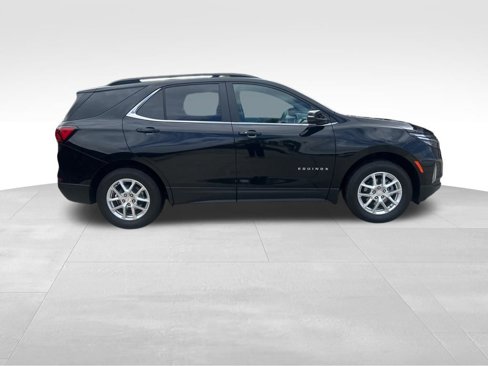 Used 2022 Chevrolet Equinox LT image 8