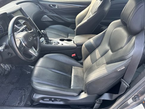 Used 2017 INFINITI Q60 w/ Premium Plus Package 2.0T image 9