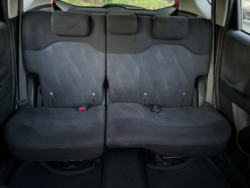 Used 2010 Honda Fit Sport image 8