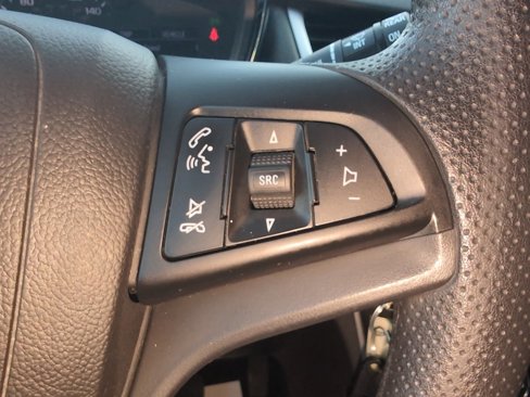 Used 2021 Chevrolet Trax LS w/ Tint and Cruise Package image 15