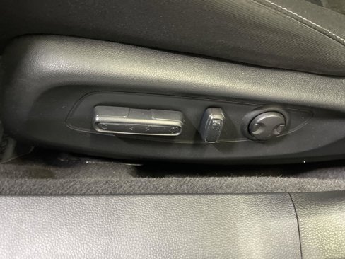 Certified 2023 Honda Accord EX image 12