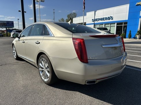 Used 2013 Cadillac XTS Premium image 18