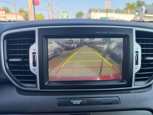 Used 2017 Kia Sportage EX w/ EX Technology Package image 19