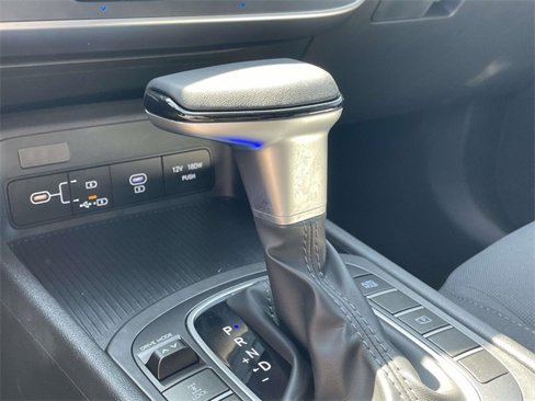 Certified 2025 Hyundai Kona SEL image 25