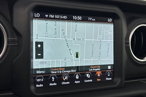 Used 2019 Jeep Wrangler Unlimited Sahara image 18
