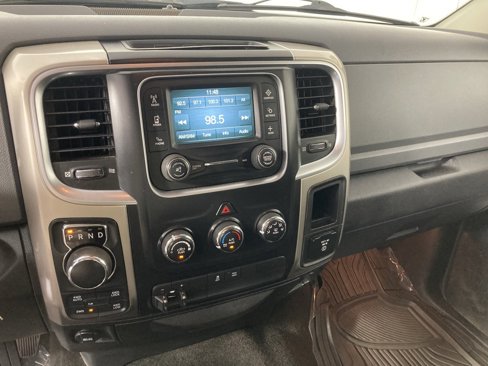 Used 2015 RAM 1500 Big Horn image 2