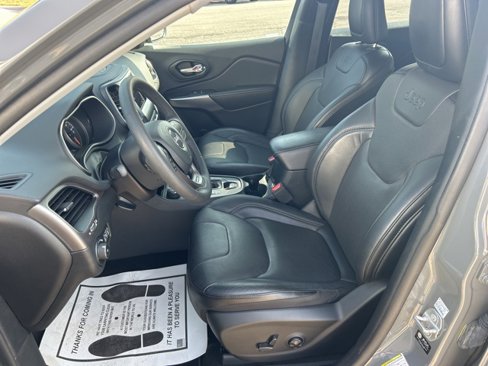 Used 2021 Jeep Cherokee Latitude Lux image 17