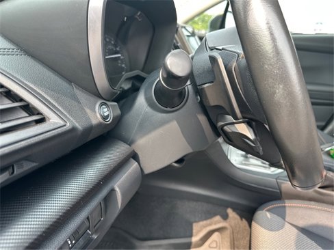 Used 2019 Subaru Crosstrek 2.0i Premium image 30
