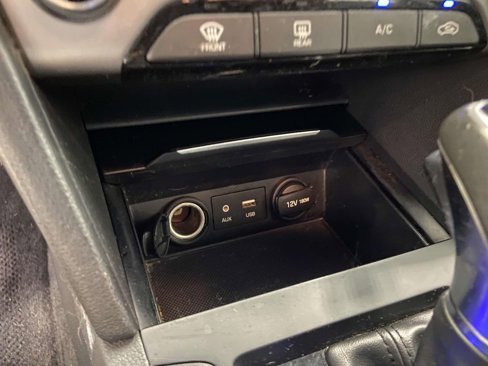 Used 2017 Hyundai Elantra Value Edition image 17