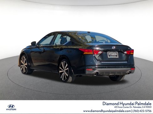 Used 2022 Nissan Altima 2.5 SR image 5