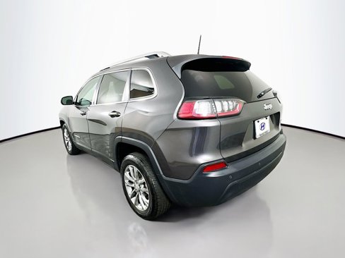 Used 2020 Jeep Cherokee Latitude Plus image 7