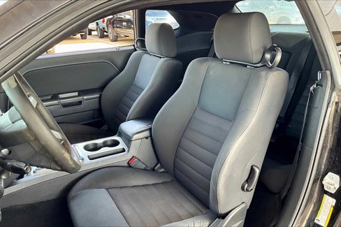 Used 2009 Dodge Challenger SE image 8