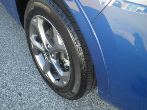 Certified 2023 Ford Escape ST-Line image 12
