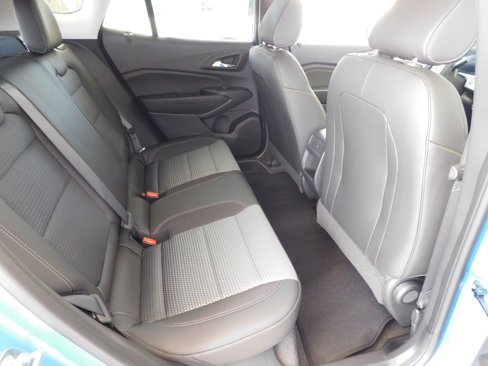 New 2025 Chevrolet Trax LT w/ Driver Confidence Package image 8