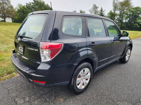 Used 2010 Subaru Forester 2.5X image 6