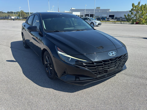 Used 2022 Hyundai Elantra SEL w/ Convenience Package image 8