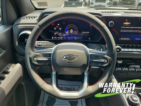 New 2025 Chevrolet Colorado Z71 w/ Technology Package image 9
