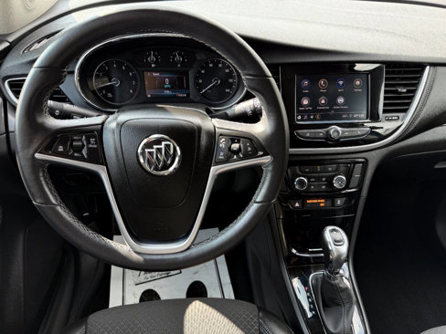 Used 2022 Buick Encore Preferred w/ Safety Package image 15
