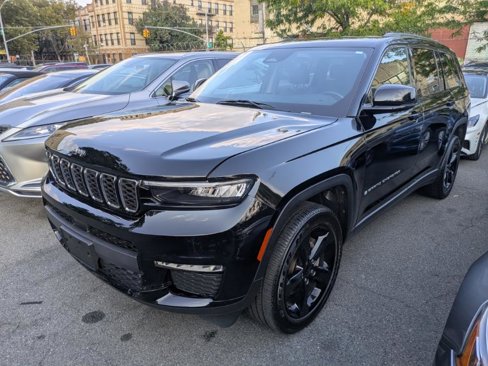 Used 2021 Jeep Grand Cherokee L Limited image 1
