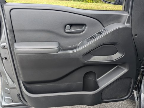 Used 2022 Nissan Frontier S w/ Technology Package image 19