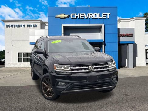 Used 2019 Volkswagen Atlas SE image 1