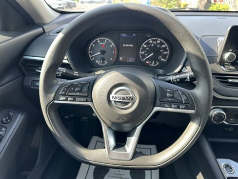 Used 2022 Nissan Altima 2.5 S image 34