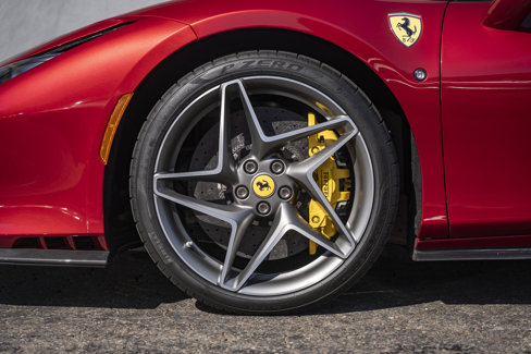 Used 2021 Ferrari F8 Tributo image 14
