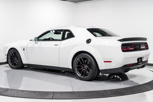 Used 2019 Dodge Challenger SRT Hellcat Redeye image 5