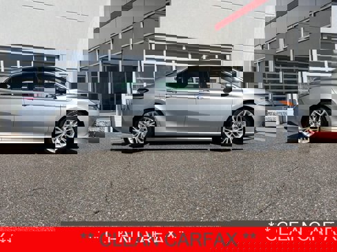 Certified 2018 Toyota Camry XLE image 5