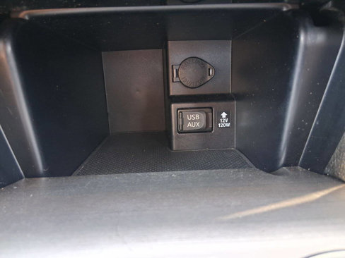 Used 2012 Toyota Camry SE image 29