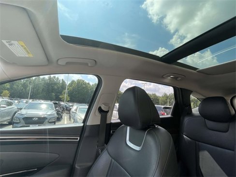 Certified 2022 Hyundai Tucson Limited image 13
